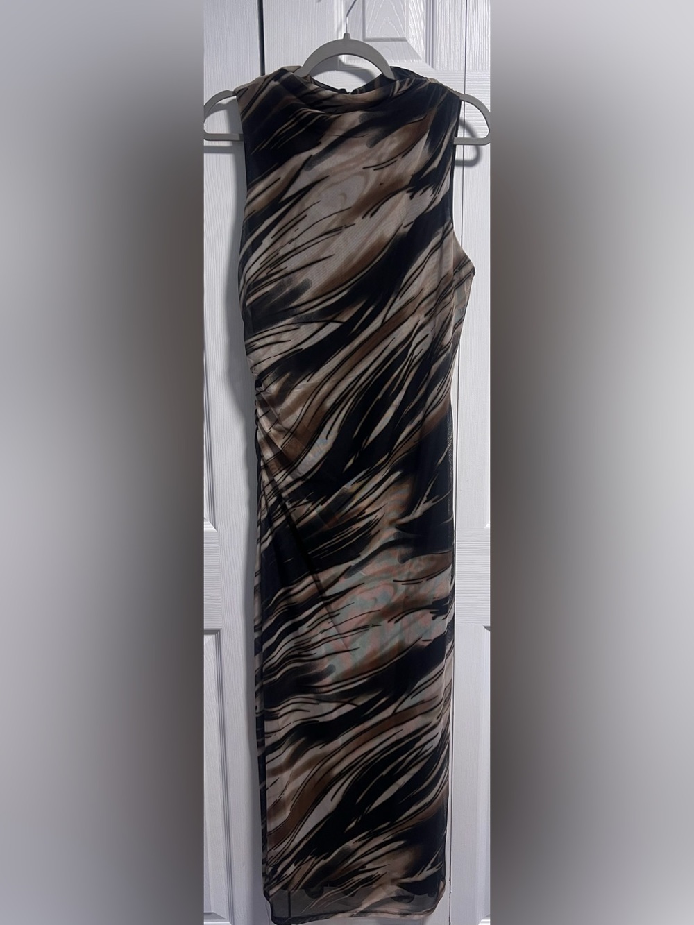 Sleeveless Brown & Black Patterned Maxi Mesh Dress